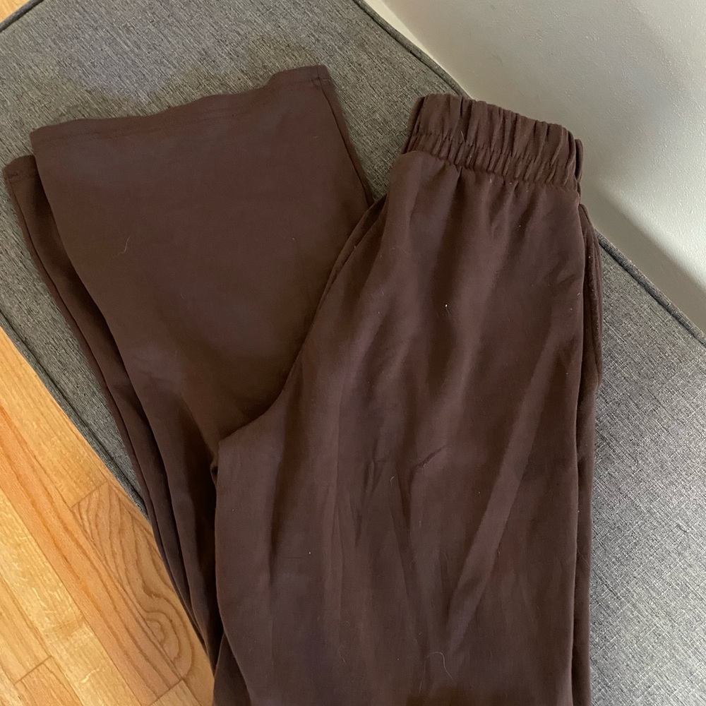 Women’s brown cozy pants